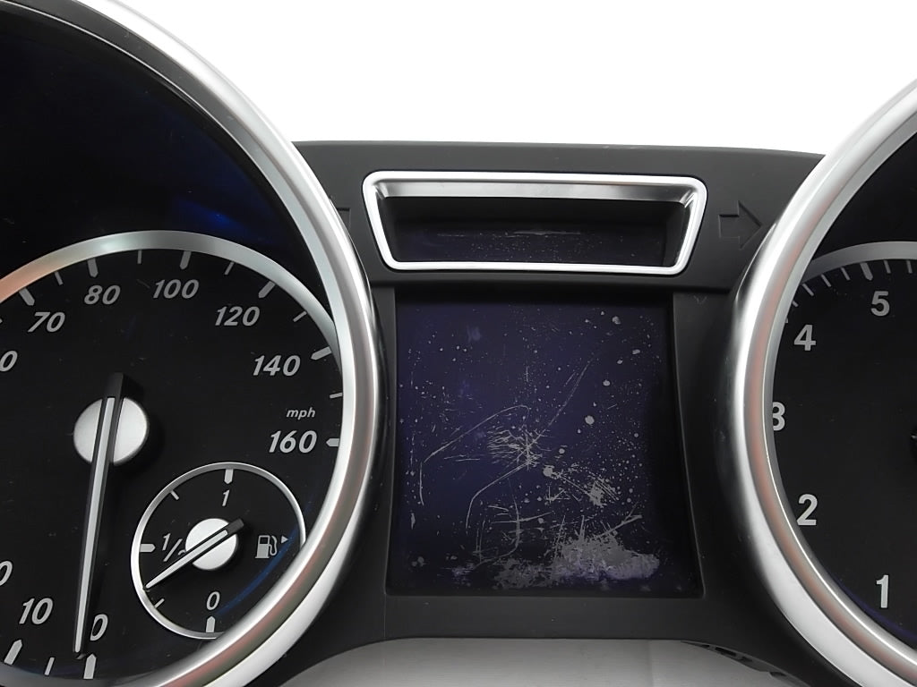2012-2016 Mercedes Benz GL450 Dash Instrument Cluster Speedometer 166-900-31-06