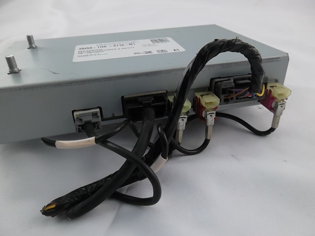 2019-2020 Honda Odyssey  RES Rear Entertainment System Control Module Unit 39450-THR-A21