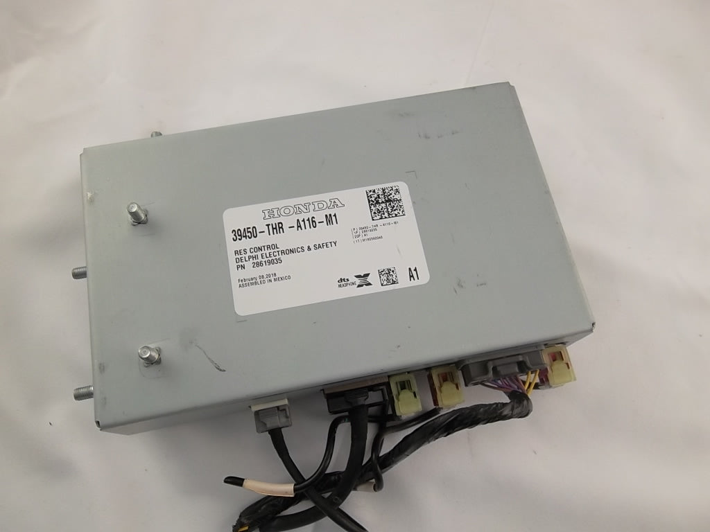 2019-2020 Honda Odyssey  RES Rear Entertainment System Control Module Unit 39450-THR-A21