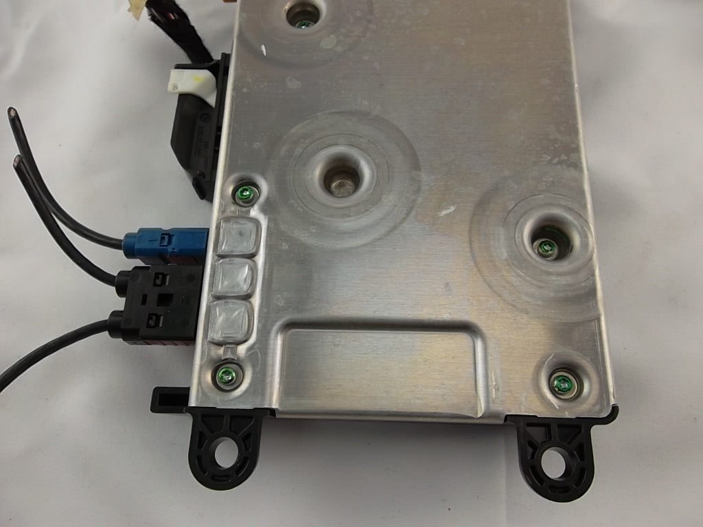 2012-2016 Mercedes Benz GL450 Communication Control Module 231-900-30-02