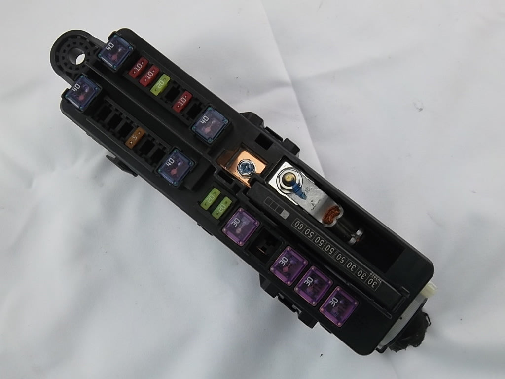 2018-2024 Honda Odyssey  Fuse & Relay Box 38200-THR-A21