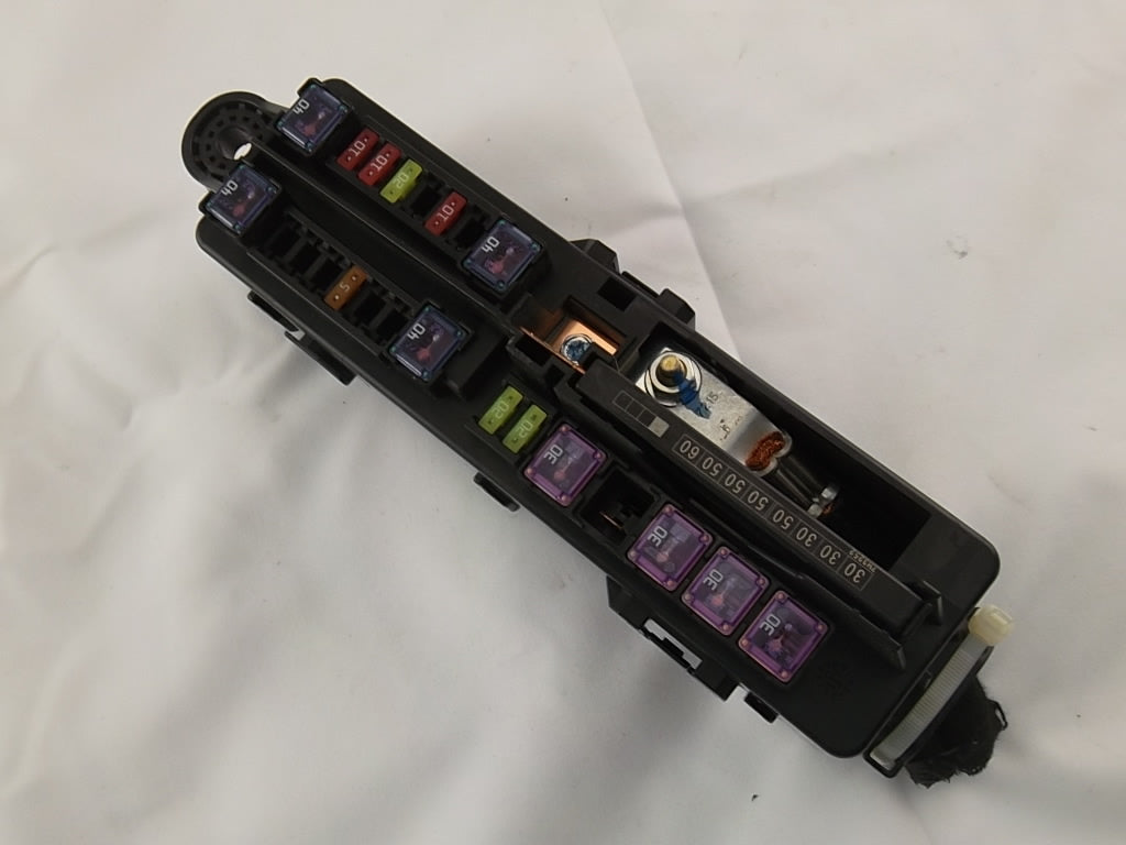 2018-2024 Honda Odyssey  Fuse & Relay Box 38200-THR-A21