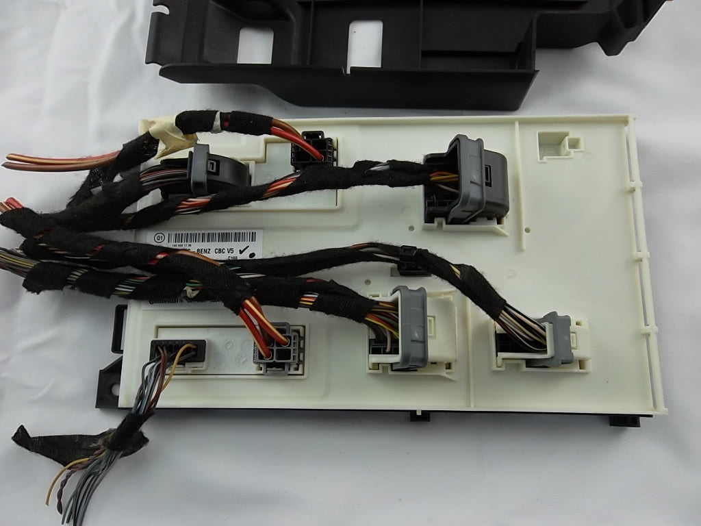2013-2016 Mercedes Benz GL450 Front SAM Control Module 166-900-61-20
