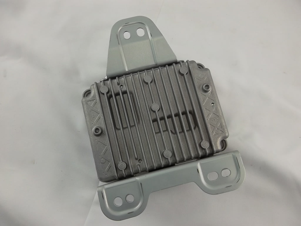 2013-2015 Mercedes Benz GLK350 Power Inverter Control Module 000-900-27-06
