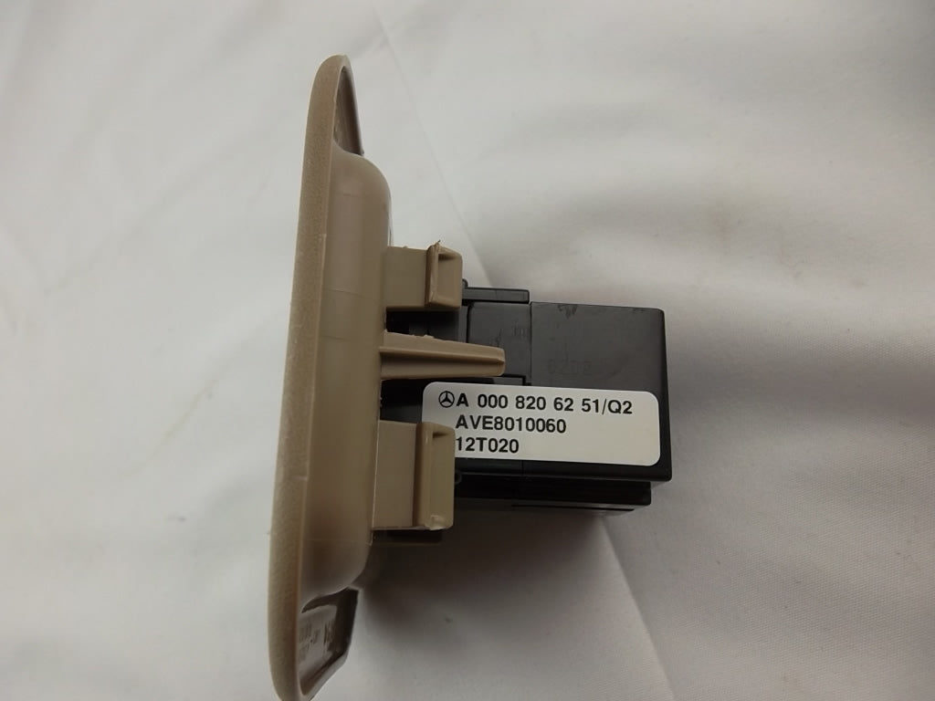 2010-2016 Mercedes Benz GL450 Trunk AUX Accessory Power Outlet 000-820-62-51