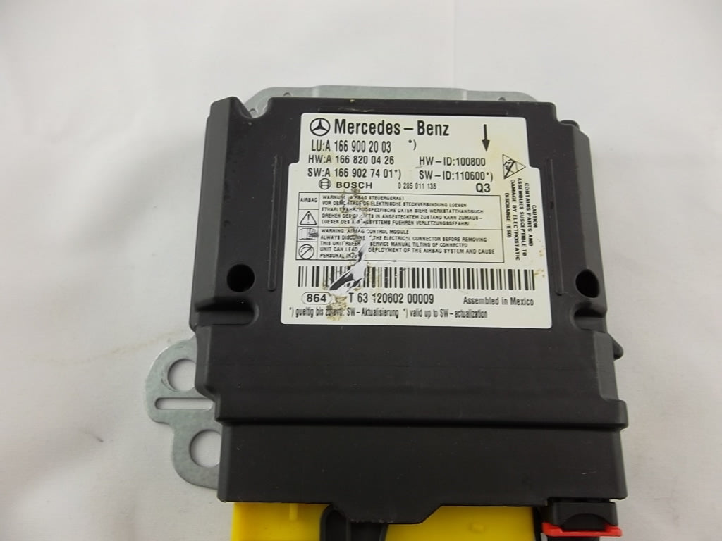 2012-2015 Mercedes Benz GL450 Airbag Control Module 166-900-20-03