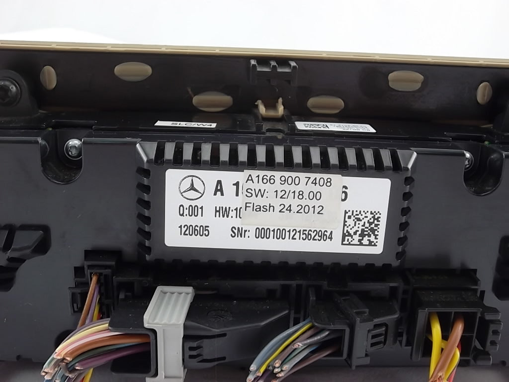 2013-2016 Mercedes Benz GL450 Dash Climate Control Unit 166-900-74-08