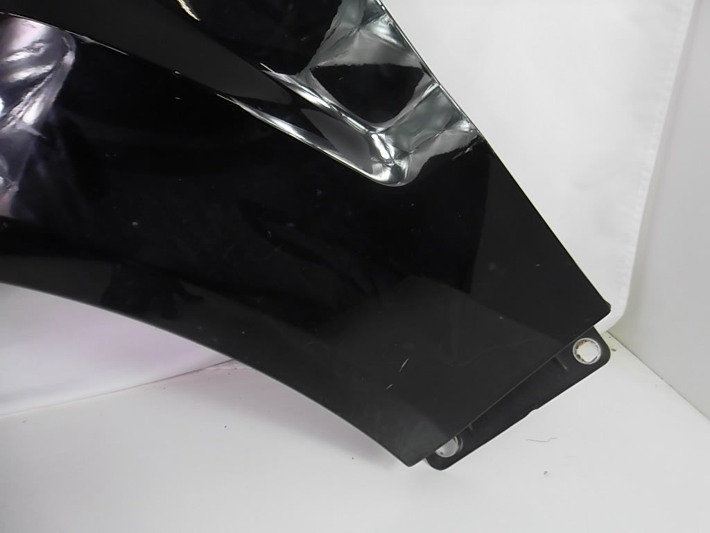 2010-2015 Mercedes Benz GLK350 Front Fender Driver 204-880-09-18