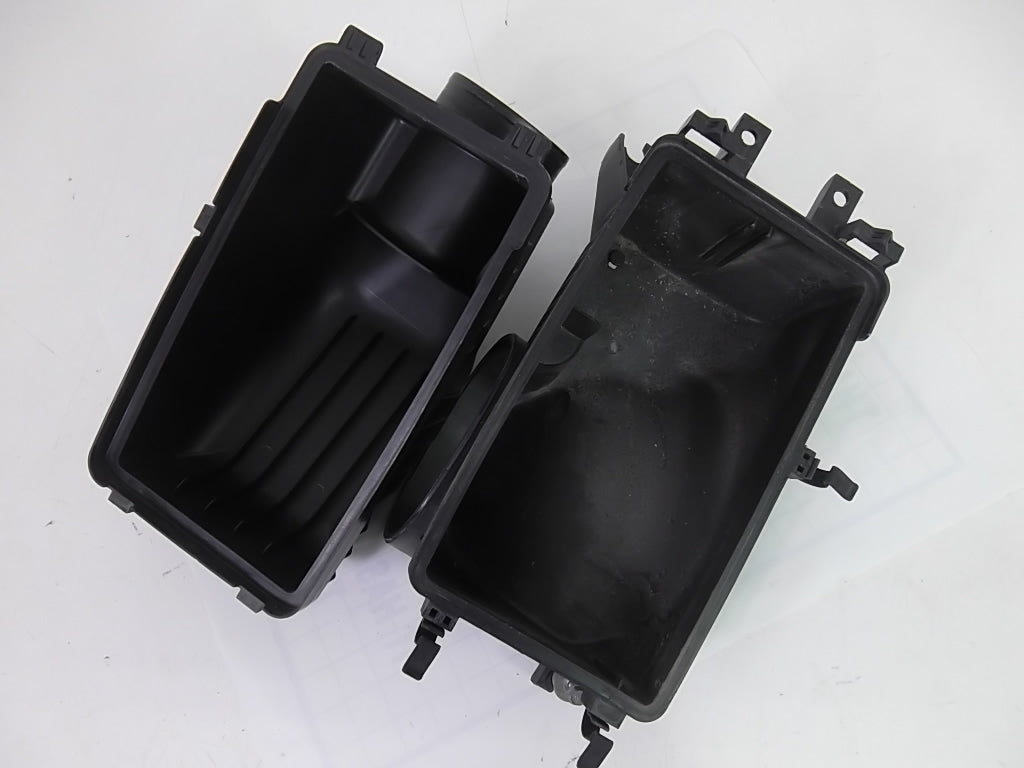 2016-2019 Honda Odyssey Air Cleaner Cover 17211-5J6-A10