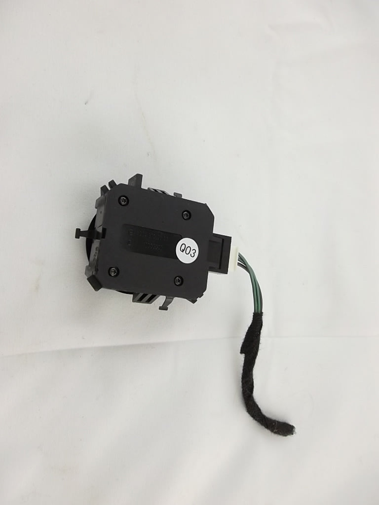 2010-2016 Mercedes Benz GL450 Front Passenger Seat Lumbar Adjustment Switch