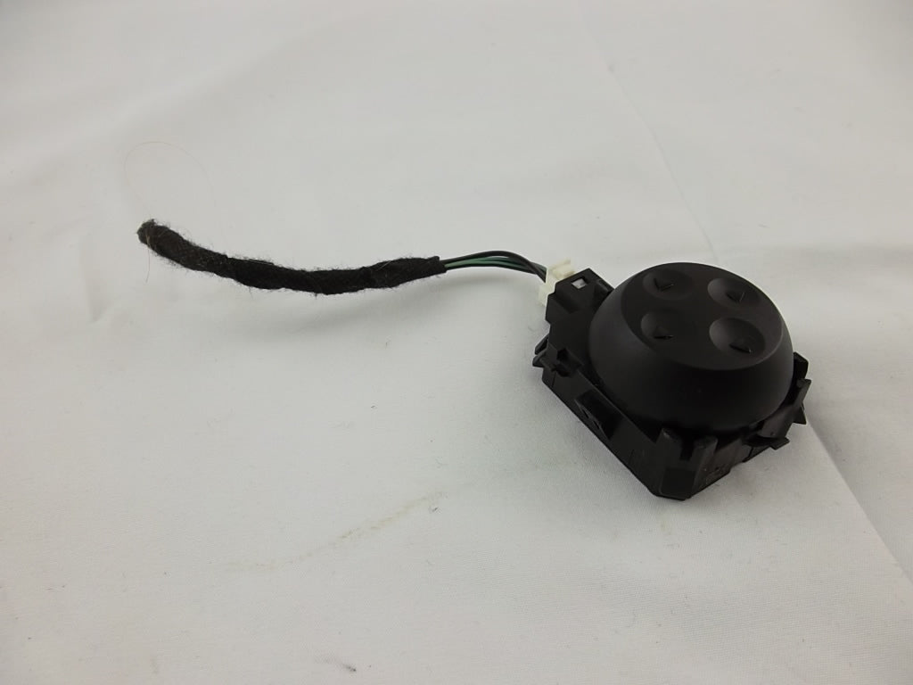 2010-2016 Mercedes Benz GL450 Front Passenger Seat Lumbar Adjustment Switch