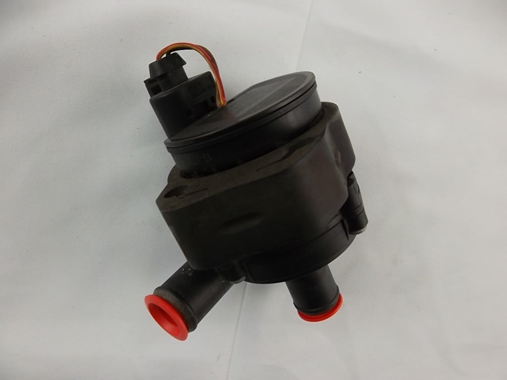 2010-2015 Mercedes Benz GLK350 Auxiliary Water Pump 204-835-03-64