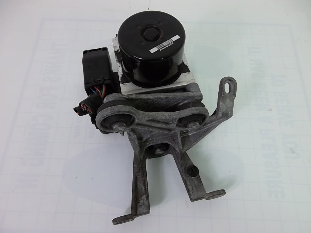 2012-2015 Mercedes Benz GLK350 ABS Pump Control Module
