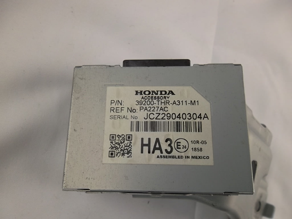 2018-2024 Honda Odyssey  Active Noise Control Module Unit 39200-THR-A32
