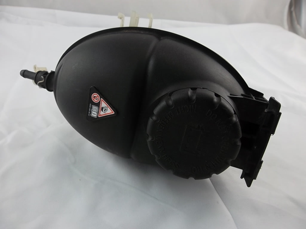 2009-2015 Mercedes Benz GLK350 Engine Coolant Expansion Tank 204-500-07-49