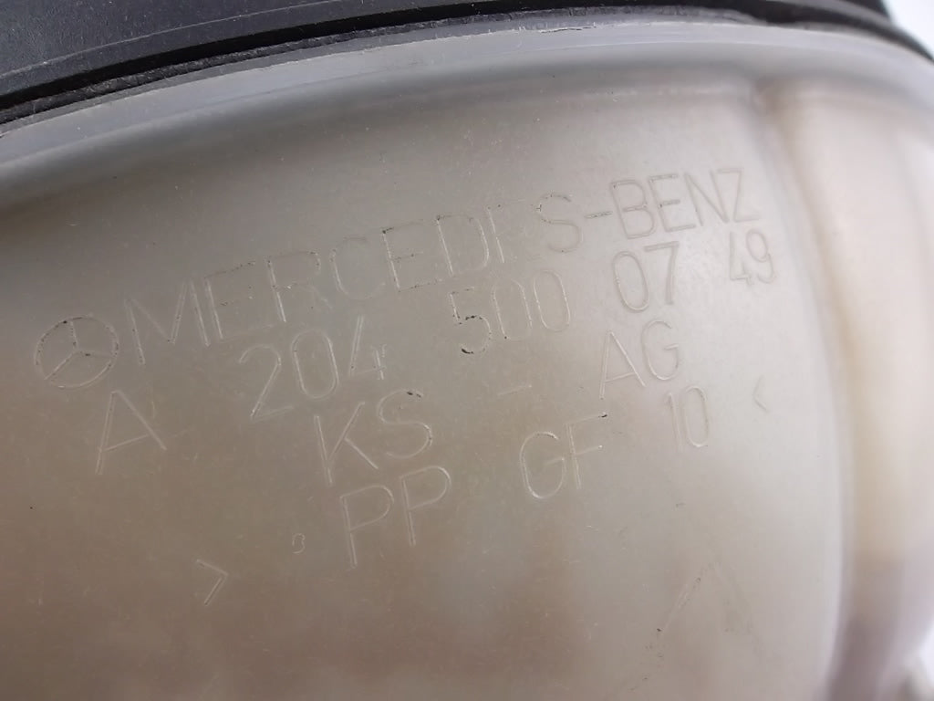 2009-2015 Mercedes Benz GLK350 Engine Coolant Expansion Tank 204-500-07-49