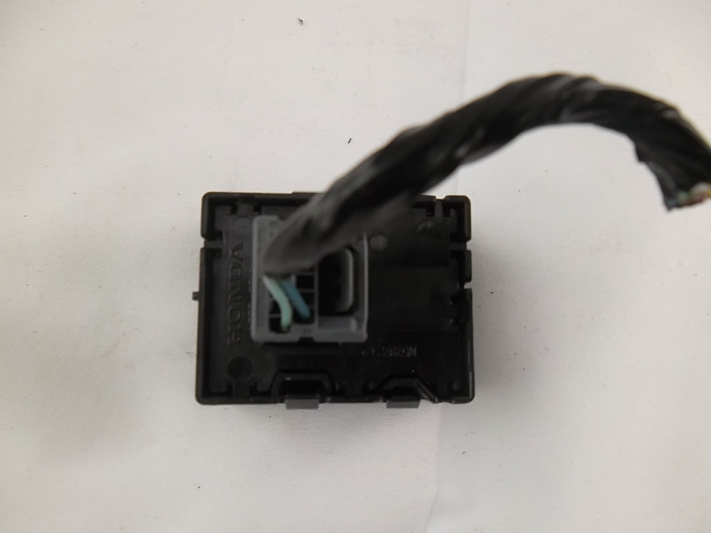 2018-2026 Honda Odyssey Sliding Door  Switch Driver 35395-THR-A01
