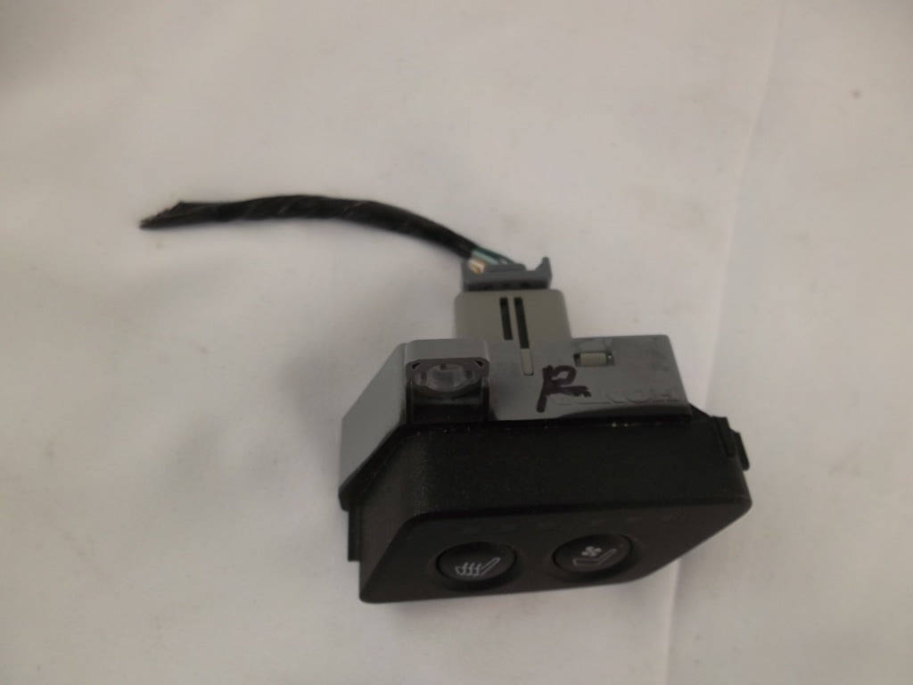 2018-2026 Honda Odyssey Heater Switch Passenger 35961-THR-A01