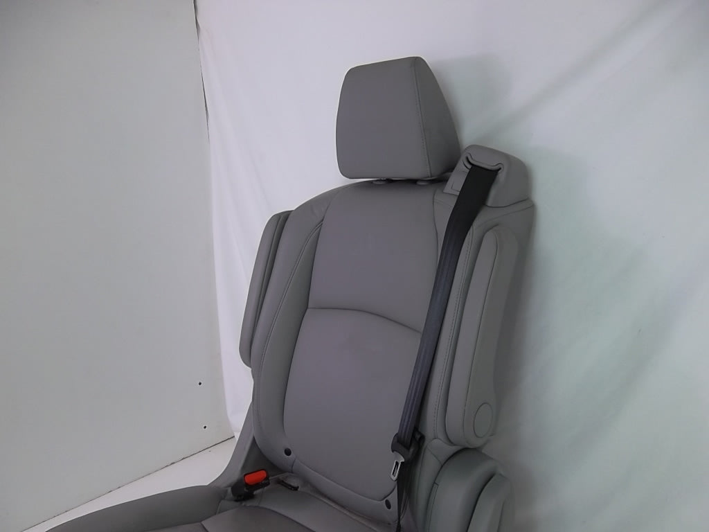 2018-2020 Honda Odyssey  Rear Back 2nd Row Driver Seat 81702-THR-A03