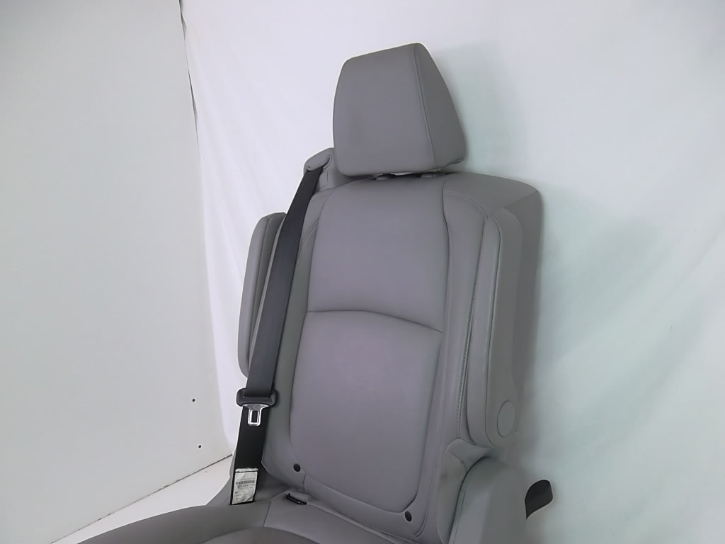2018-2020 Honda Odyssey  Rear Back 2nd Row Passenger Seat 81302-THR-A02