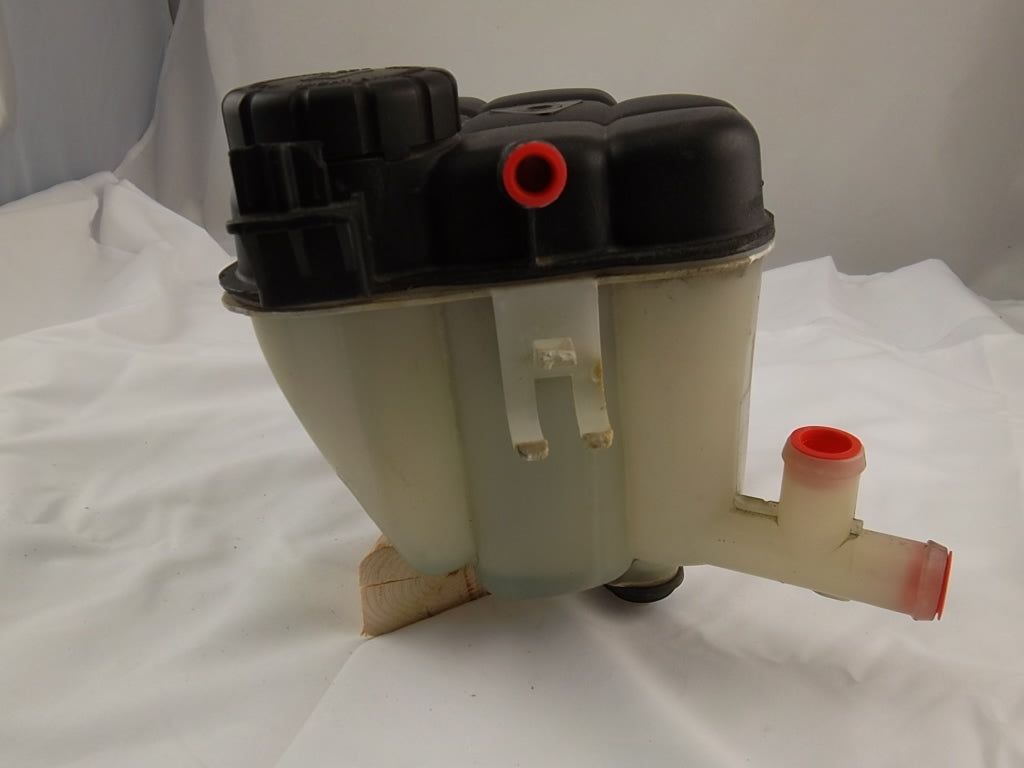 2012-2016 Mercedes Benz GL450 Engine Coolant Expansion Tank 166-500-00-49
