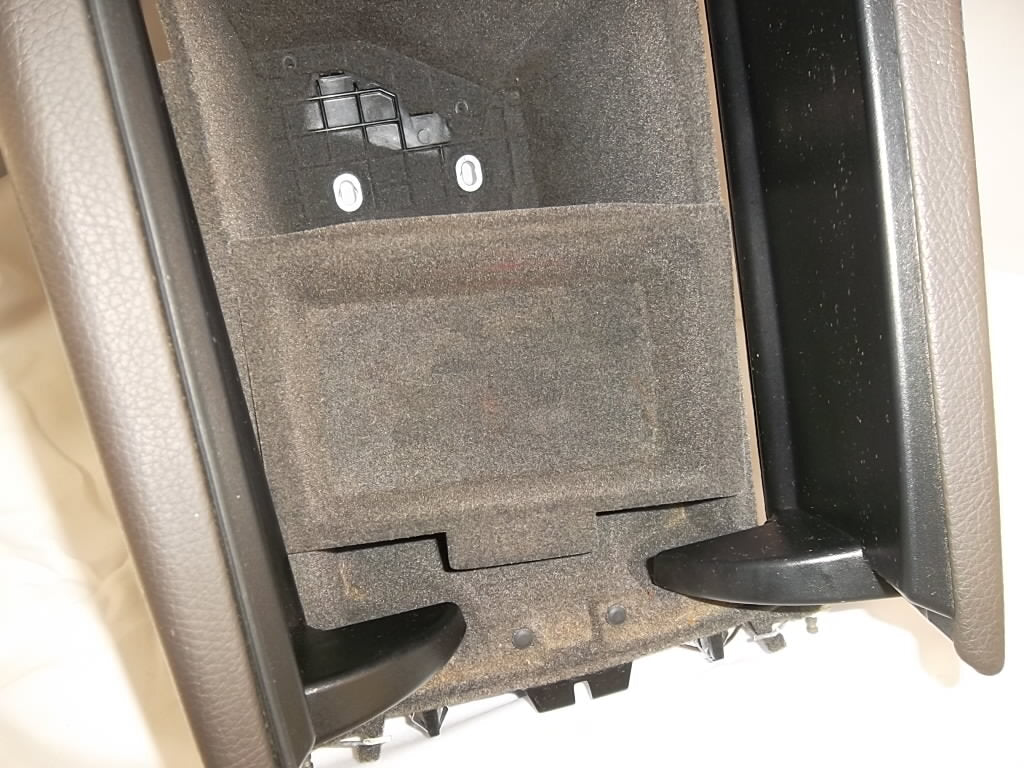 2012-2016 Mercedes Benz GL450 Center Console Armrest Storage Compartment