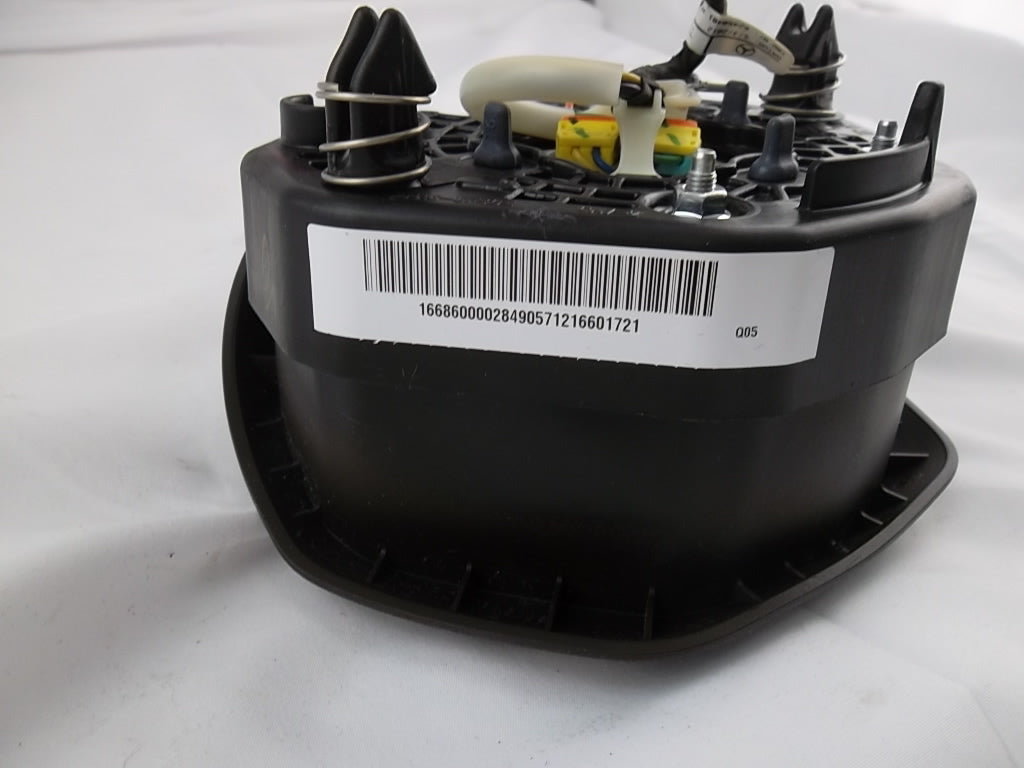 2012-2015 Mercedes Benz GL450 Driver Steering Wheel Airbag 166-860-00-02