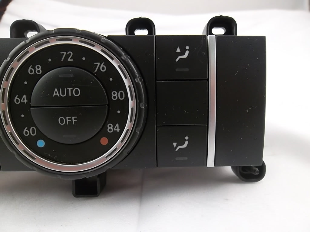 2012-2016 Mercedes Benz GL450 Rear HVAC Climate Control Panel 166-900-14-05