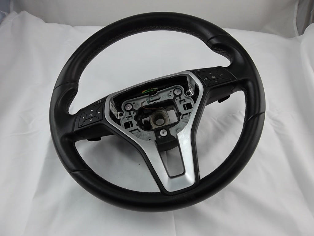 2012-2014 Mercedes Benz GLK350 Steering Wheel 172-460-27-03-9E38