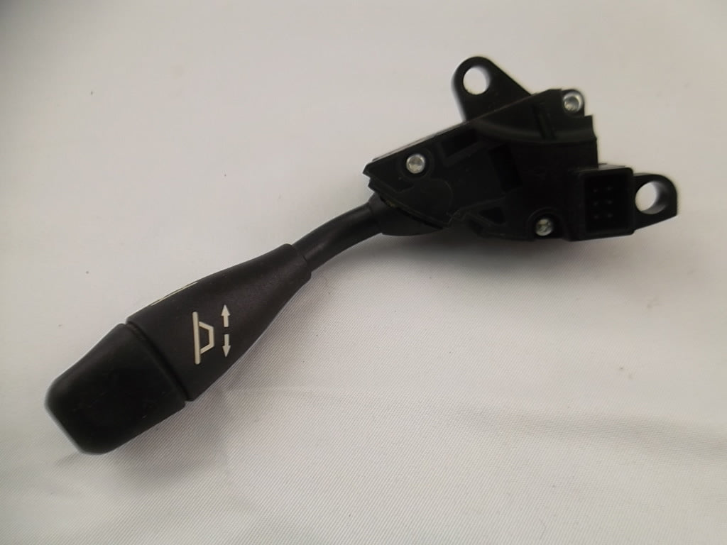 2001-2009 Mercedes C-Class Steering Column Switch Stalk 000-545-35-22