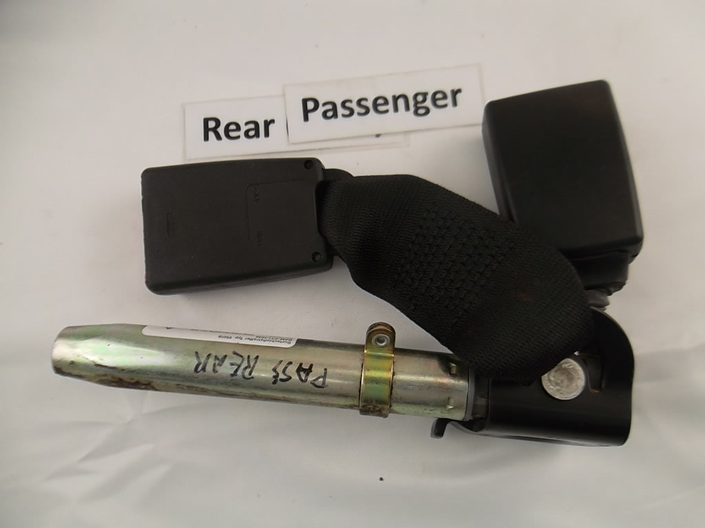 2002-2009 Mercedes C-Class Rear Passenger Seatbelt 203-860-28-69-64