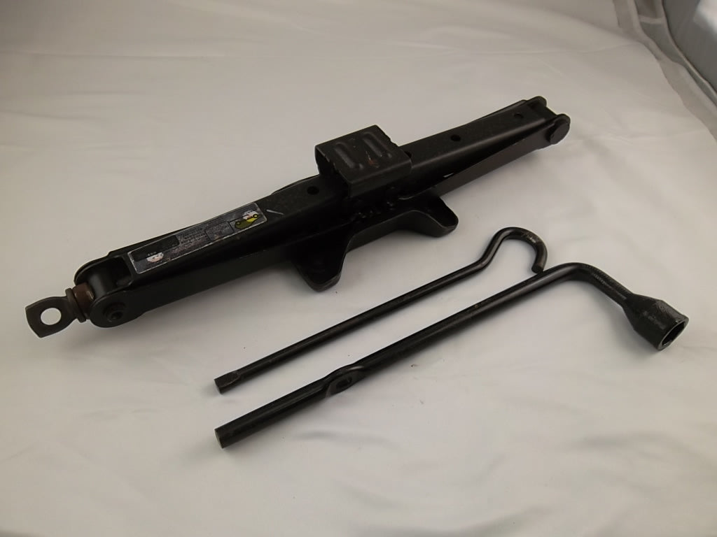 2007-2013 Acura MDX Jack Tool Kit Assembly 89310-S3V-A04