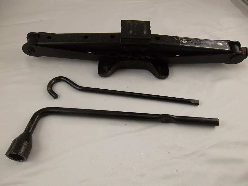2007-2013 Acura MDX Jack Tool Kit Assembly 89310-S3V-A04