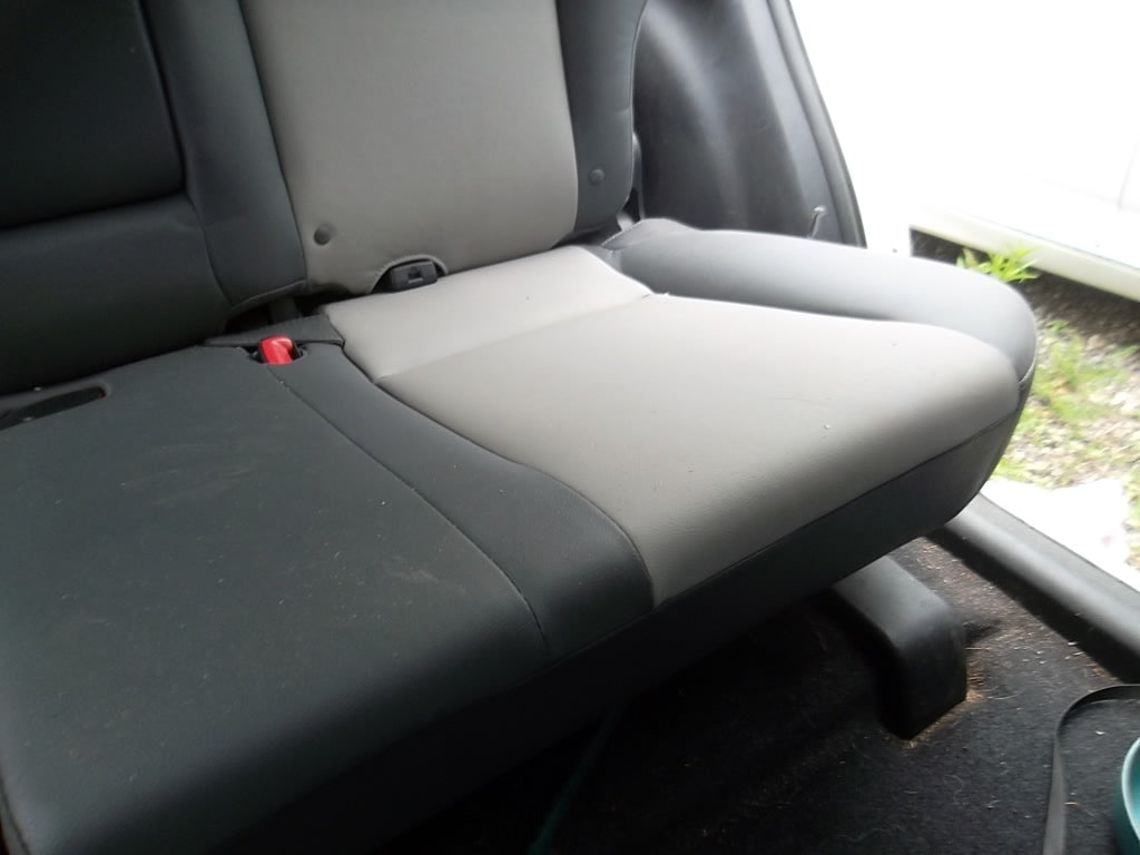 2014-2018 Toyota RAV4 Rear Seat Set Leather EA10 71077-0R090