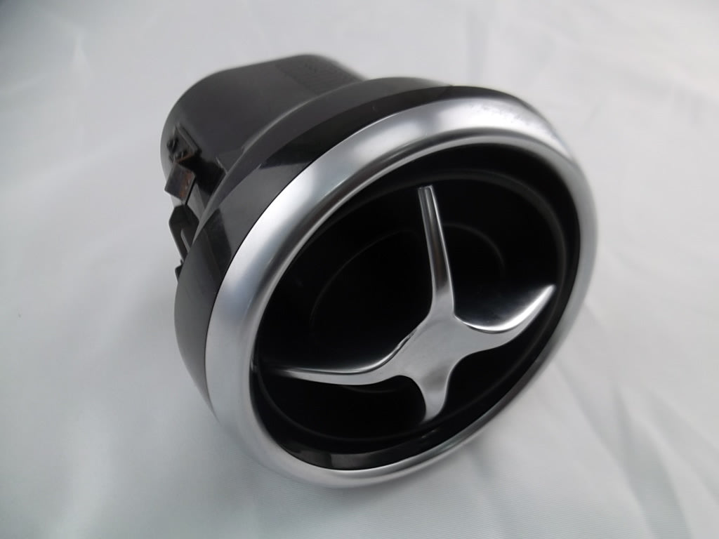 2013-2015 Mercedes Benz GLK350 Dashboard Air vent Nozzle Left 204-830-77-54