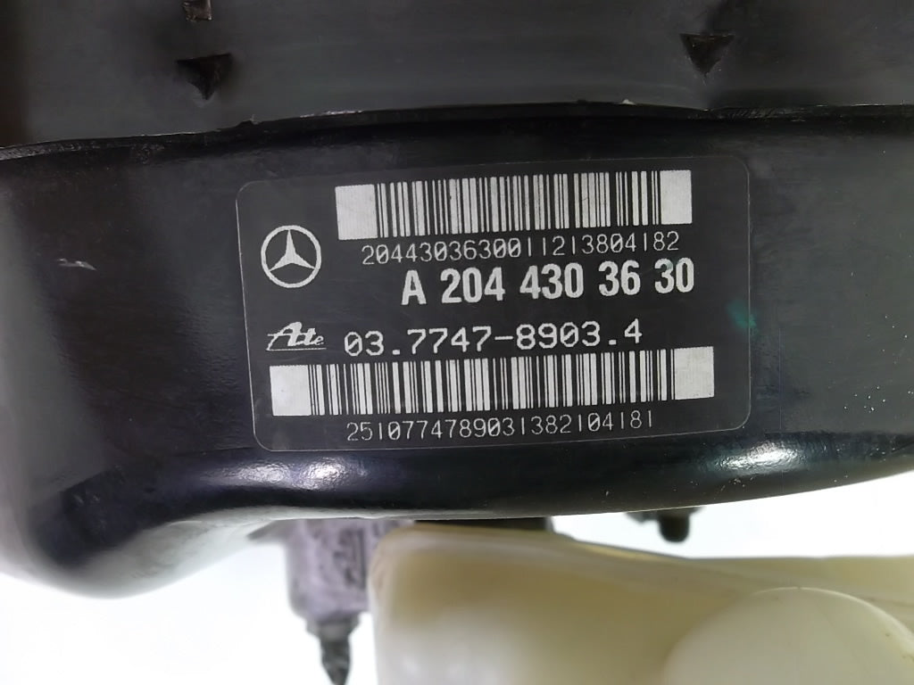 2008-2015 Mercedes Benz C300 Power Brake Booster w/Master Cylinder 204-430-36-30
