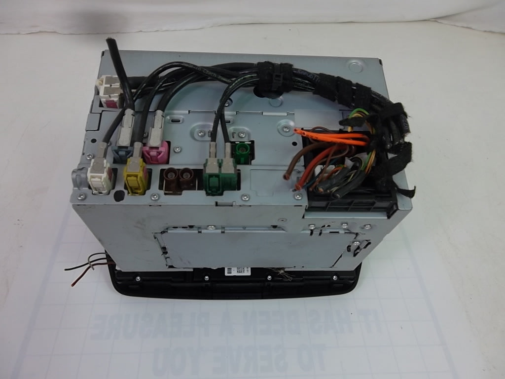2012-2013 Mercedes Benz C300 Navigation Head Unit Radio CD Player 204-900-27-11