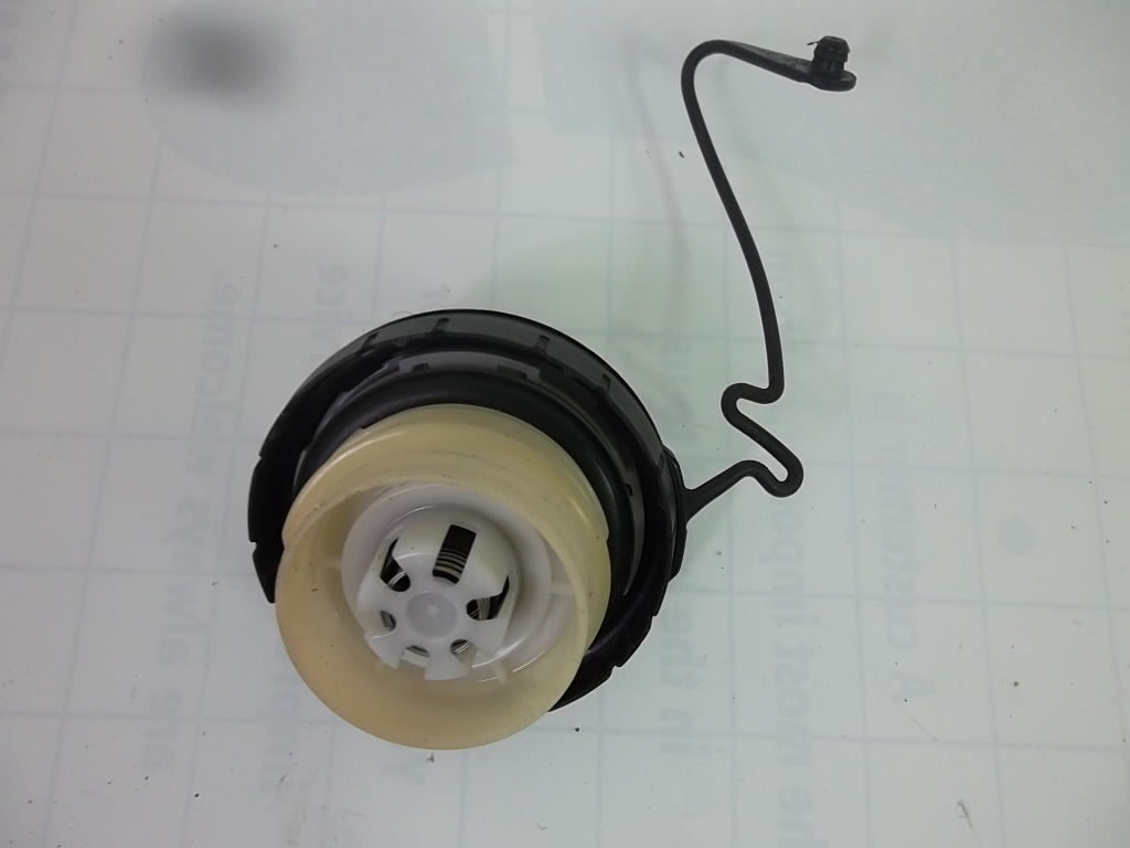 2007-2011 Toyota Camry Fuel Gas Tank Cap 77300-06040