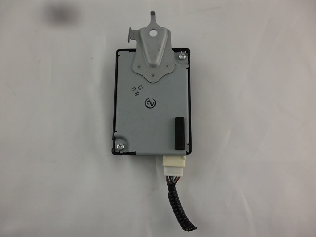 2018-2019 Toyota Camry Tire Pressure Monitoring System TPMS Module 897B0-06100
