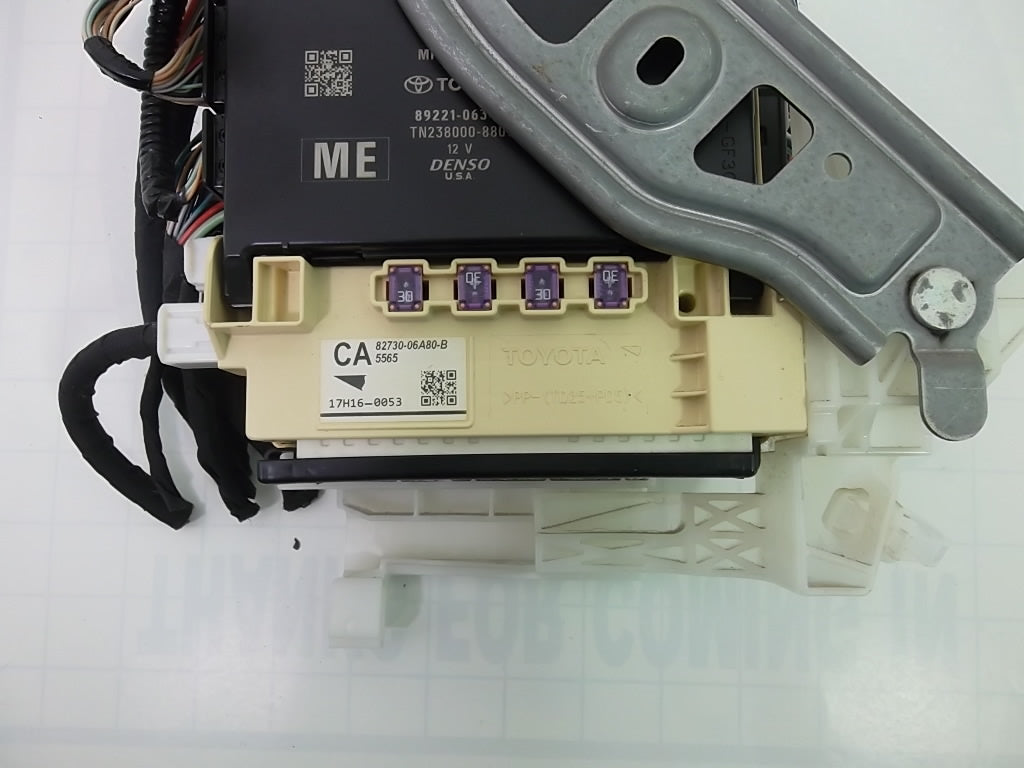 2018-2020 Toyota Camry Multiplex Network Body Control Module 82730-06A80