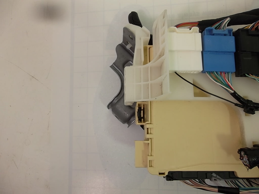 2018-2020 Toyota Camry Multiplex Network Body Control Module 82730-06A80