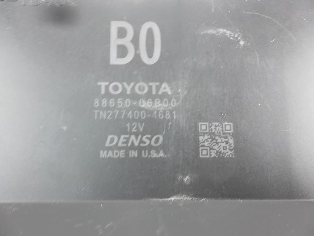 2018-2019 Toyota Camry AC Amplifier Climate Temperature Control Module 88650-06B00