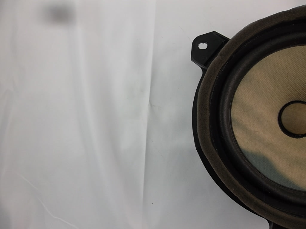 2010-2020 Toyota Camry Rear Radio Audio Speaker 86160-0R090