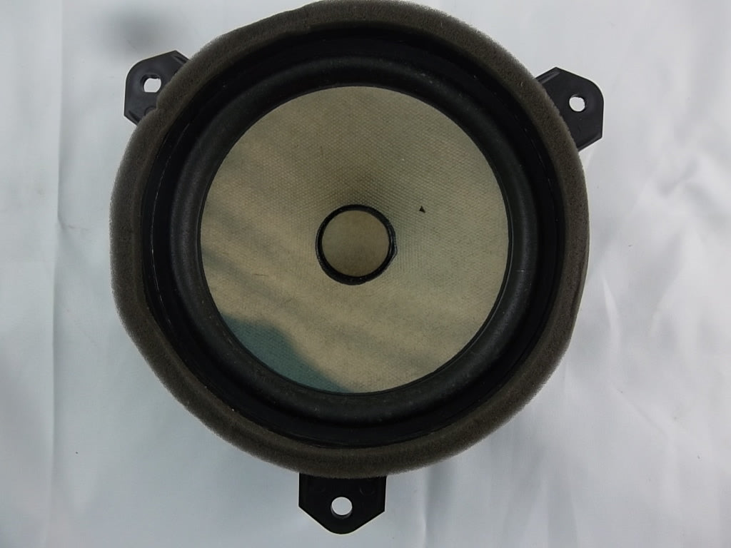 2010-2020 Toyota Camry Rear Radio Audio Speaker 86160-0R090