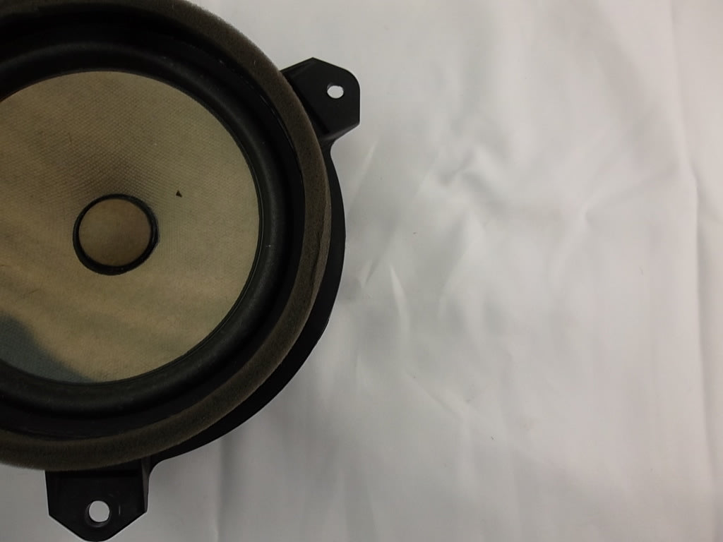 2010-2020 Toyota Camry Rear Radio Audio Speaker 86160-0R090