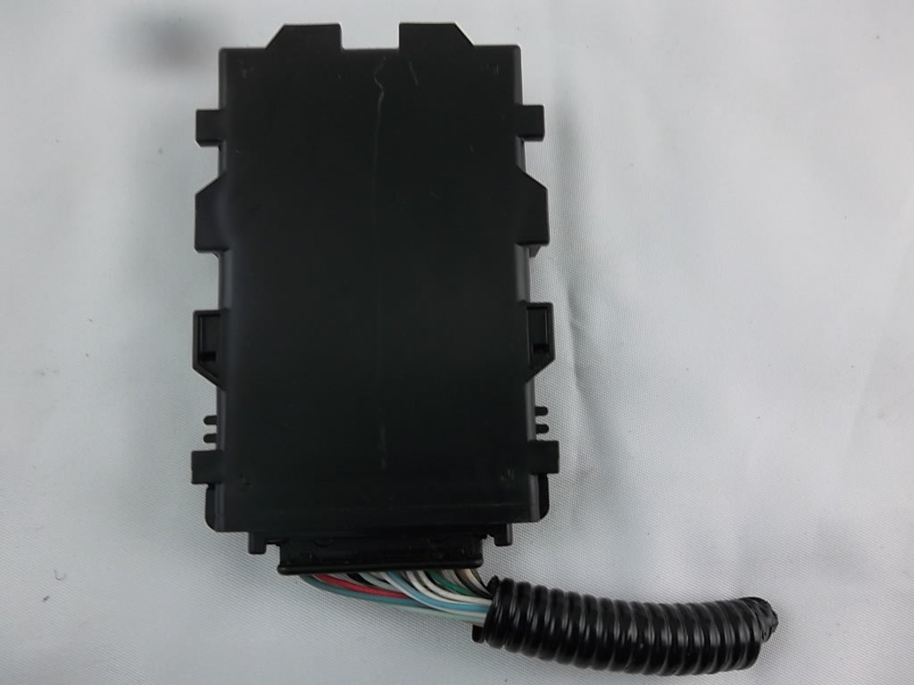 2018-2020 Toyota Camry Network Gateway Control Module 89111-06070