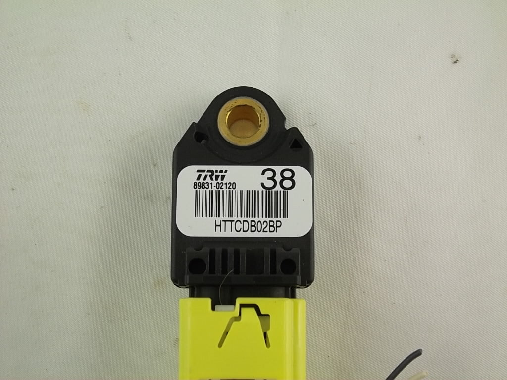 2010-2014 Toyota Corolla SRS Side Airbag Crash Impact Sensor Driver 89831-02120
