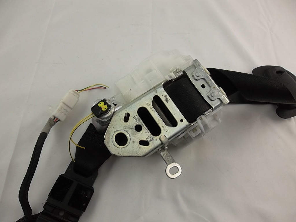 2010-2013 Toyota Corolla Seat Belt Retractor Front Passenger 73210-02310
