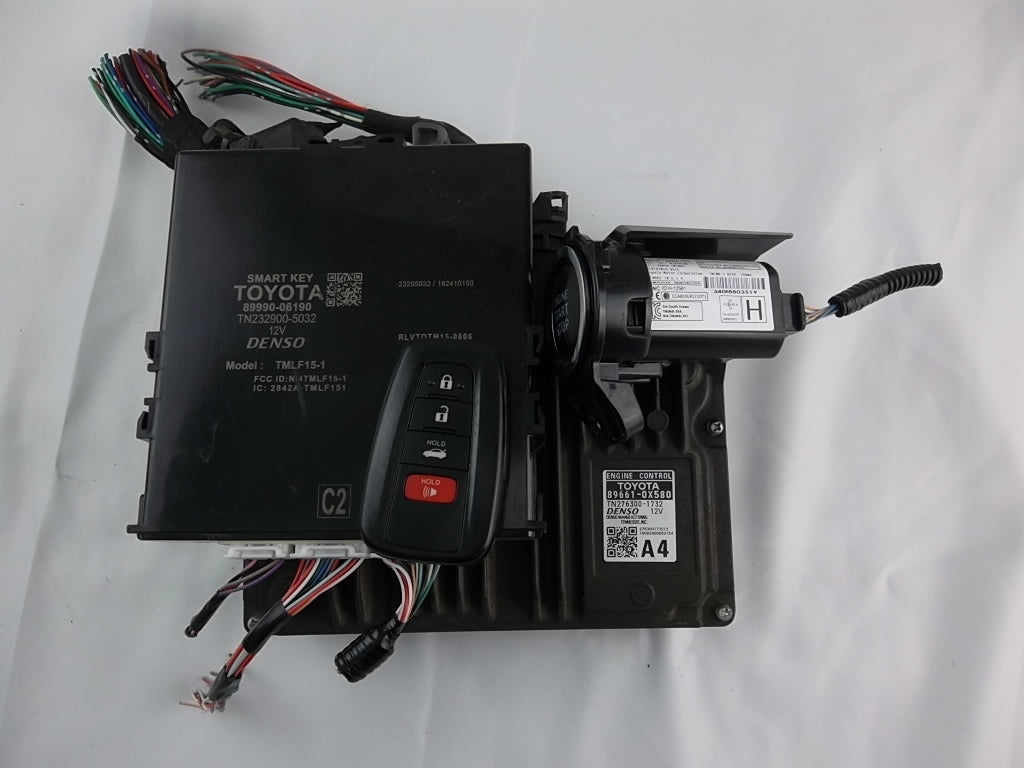 2018-2019 Toyota Camry Ecu Ecm Engine Control Module 89661-0X580