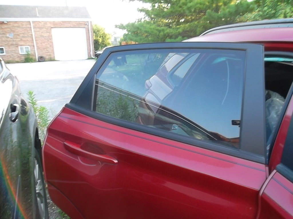 2018-2023 Hyundai Kona Door Rear Passenger 77004-J9000